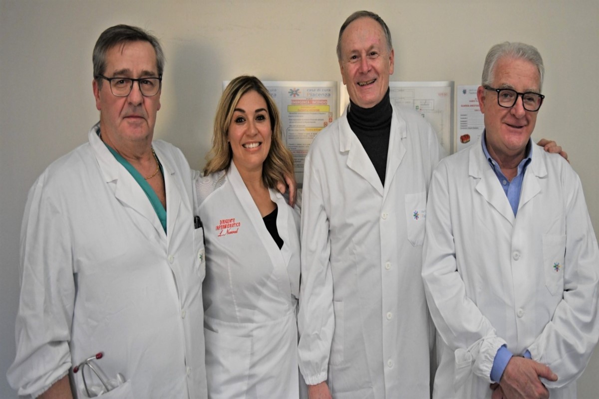 Dott. Anteo Baricchi, Dott.ssa Nawal Loubadi, Prof. Luigi Cavanna, Dott. Giuseppe Civardi, team di Medicina Interna e Lungodegenza in Casa di Cura Piacenza